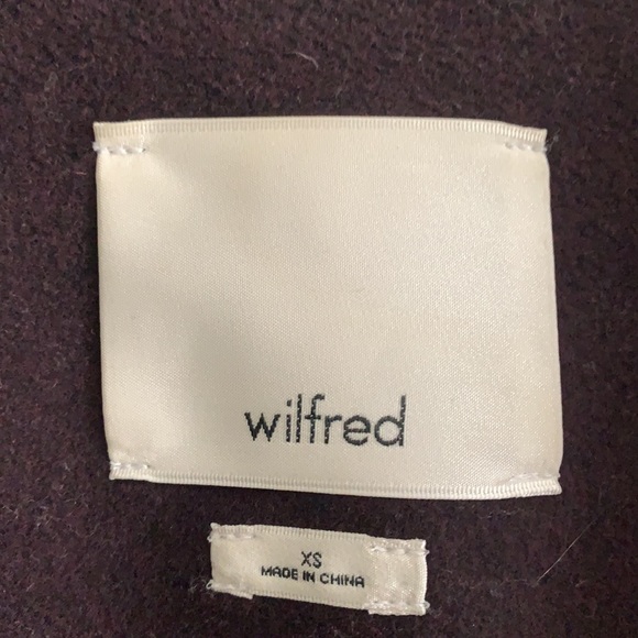 Aritzia Cocoon Coat (dark purple) - Picture 4 of 7